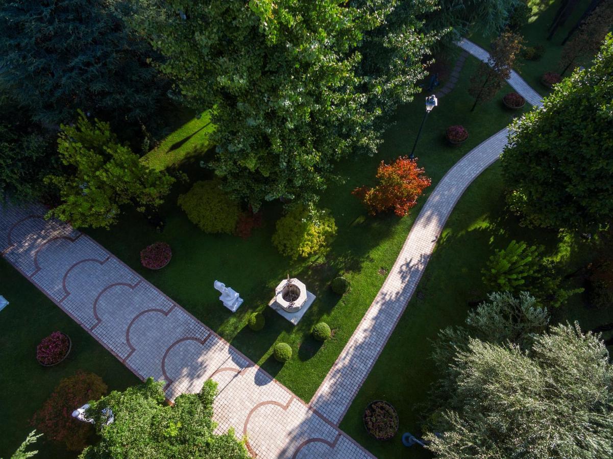 Hotel Due Torri Abano Terme Exterior photo